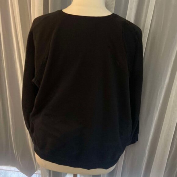 Torrid size 4 Home Alone Black Raglan Holiday Sweatshirt - Picture 10 of 10
